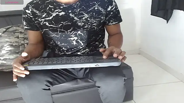 Snapshot of Jeff_Brown77 chatting on 3, 3, 2026 Jeff Brown77 online show from 3, 3, 2026