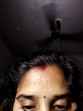 Snapshot of Sexy_khushi19 chatting on 4, 4, 2026 Sexy khushi19 online show from 4, 4, 2026