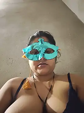 Sexy khushi19 online show from 18, 5, 2026