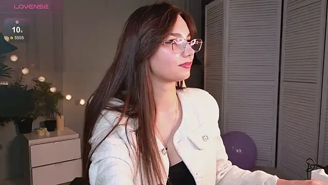 Lia Melon online show from 7, 3, 2026