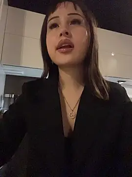 Just-Lilly online show from 28, 3, 2026