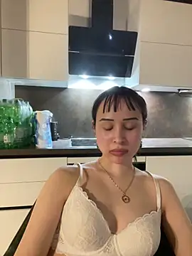 Just-Lilly online show from 1, 4, 2026