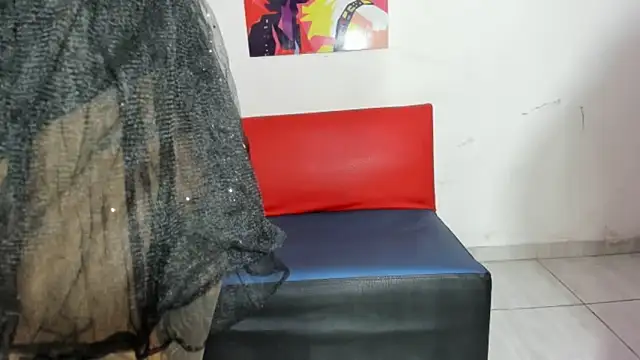 Snapshot of Hityour_bitchhard chatting on 14, 2, 2026 Hityour bitchhard online show from 14, 2, 2026