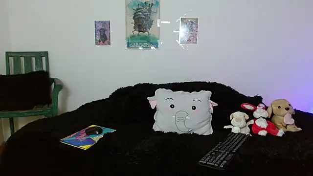 miadavisXXX online show from 5, 3, 2026