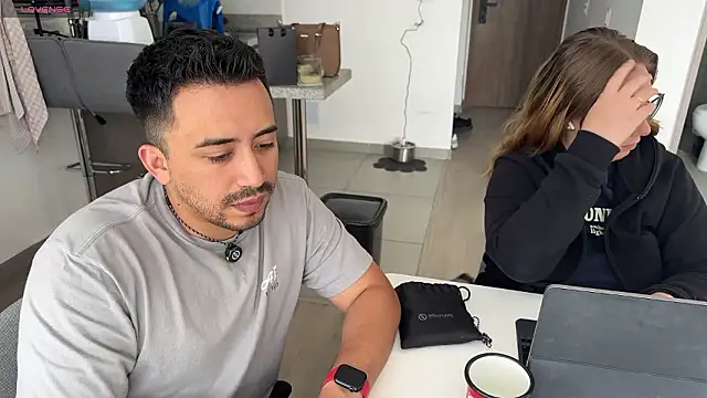 Snapshot of Sofii_n_Diego chatting on 4, 2, 2026 Sofii n Diego online show from 4, 2, 2026