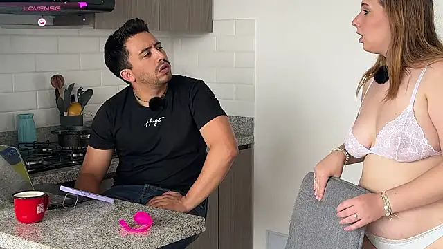 Snapshot of Sofii_n_Diego chatting on 20, 2, 2026 Sofii n Diego online show from 20, 2, 2026