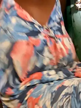 Sugar-berryy online show from 1, 2, 2026