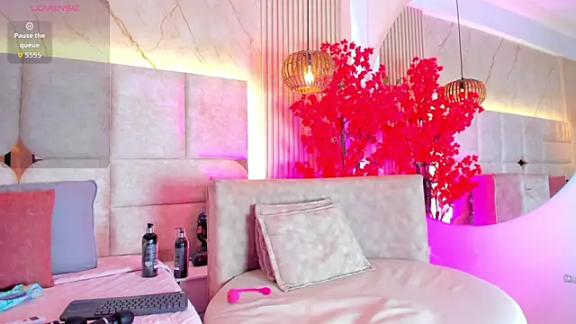 EmmaLovve online show from 27, 3, 2026