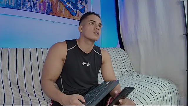 jhon nicolas online show from 23, 5, 2026