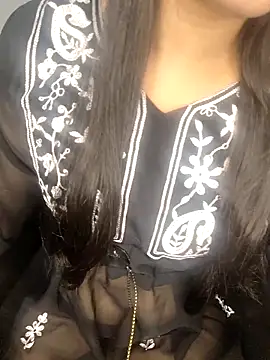 Snapshot of Alix_cuti chatting on 5, 2, 2026 Alix cuti online show from 5, 2, 2026