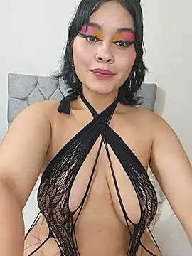Snapshot of zoe_love18 chatting on 11, 6, 2026 zoe love18 online show from 11, 6, 2026