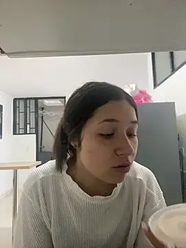 DULCE MARIA EF online show from 1, 2, 2026