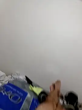 Snapshot of elvergon8721 chatting on 25, 2, 2026 elvergon8721 online show from 25, 2, 2026