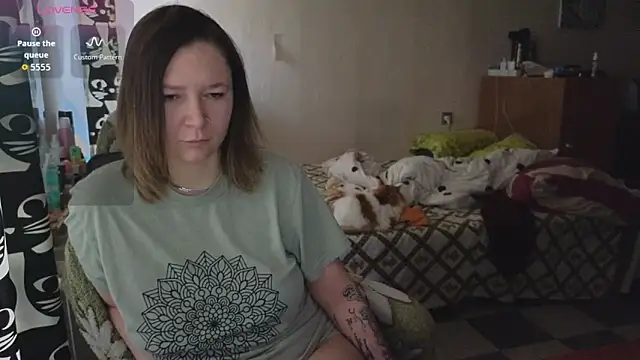 Ozalin  online show from 15, 4, 2026