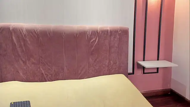 Snapshot of HannaWen_ chatting on 4, 2, 2026 HannaWen online show from 4, 2, 2026