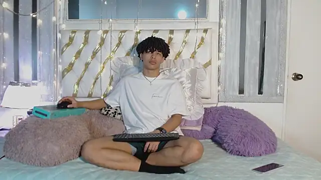 ian smith  online show from 4, 2, 2026