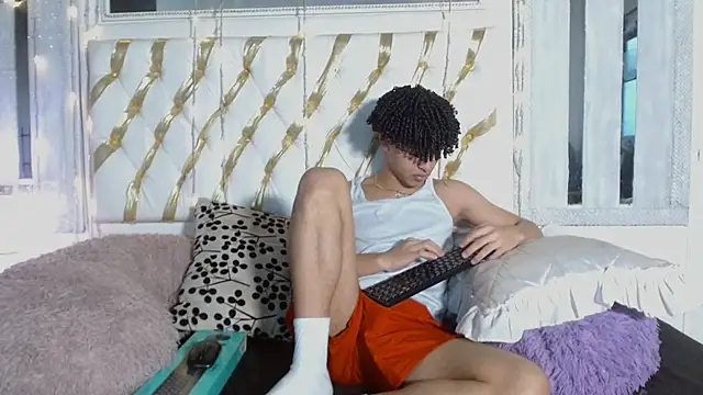 ian smith  online show from 12, 2, 2026