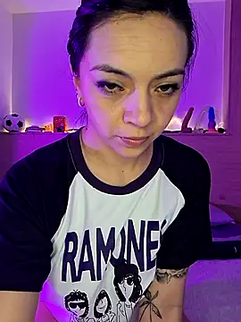 Ana-Spencer online show from 2, 6, 2026