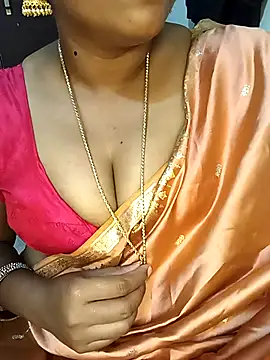 Snapshot of Chinnima143 chatting on 26, 6, 2026 Chinnima143 online show from 26, 6, 2026
