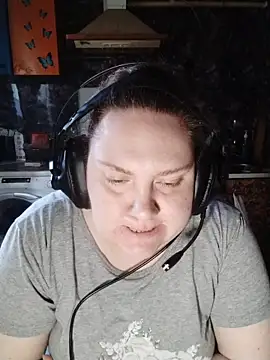 MaryShiny  online show from 13, 4, 2026