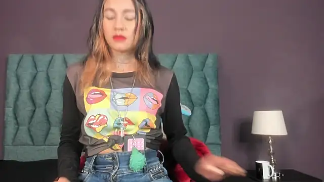 Snapshot of Lia_tomson chatting on 23, 2, 2026 Lia tomson online show from 23, 2, 2026