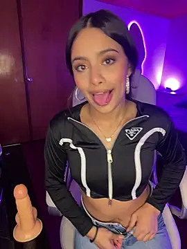 Dulce pink18 online show from 15, 2, 2026