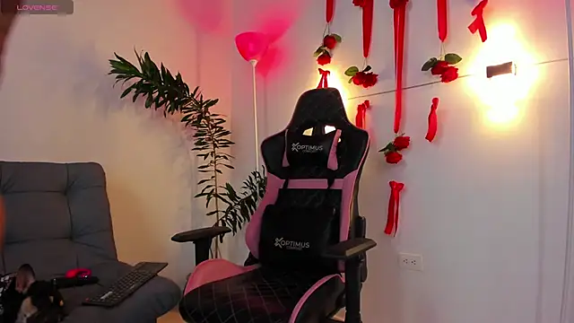 Snapshot of gaby_cartter chatting on 10, 2, 2026 gaby cartter online show from 10, 2, 2026