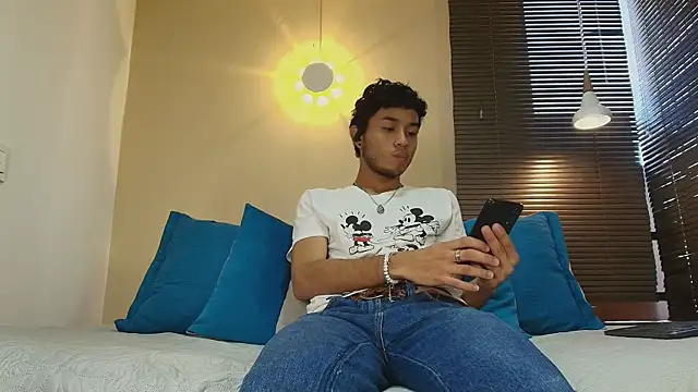 Damon Salvarote S online show from 20, 3, 2026