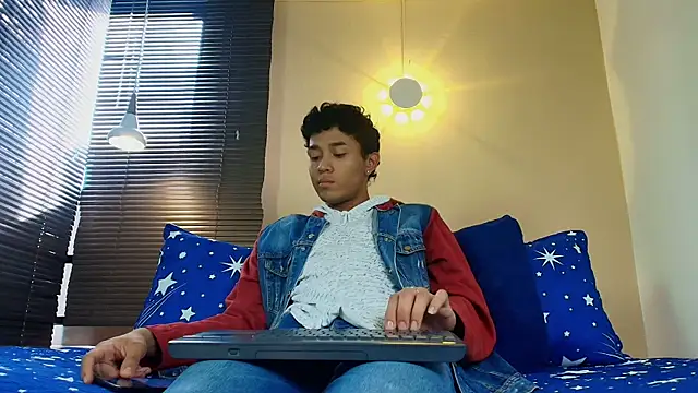 Damon Salvarote S online show from 2, 4, 2026