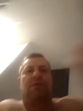 Snapshot of Julienmiranda chatting on 8, 2, 2026 Julienmiranda online show from 8, 2, 2026