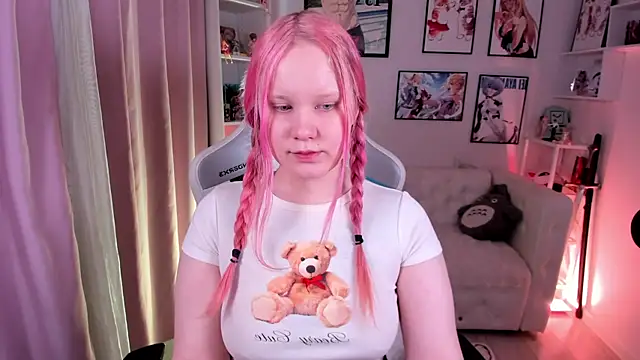 AnnieVibe online show from 3, 3, 2026