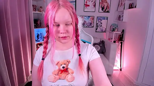 AnnieVibe online show from 5, 3, 2026