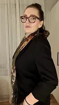 Bella Velour online show from 17, 2, 2026