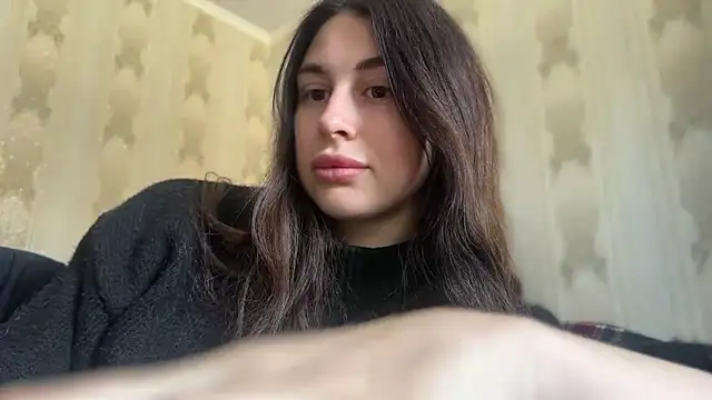 Snapshot of LiluMartiznir chatting on 12, 4, 2026 LiluMartiznir online show from 12, 4, 2026