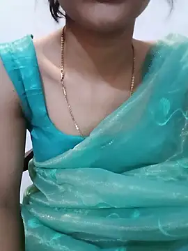 Snapshot of Saxy_bhabhi79 chatting on 15, 6, 2026 Saxy bhabhi79 online show from 15, 6, 2026