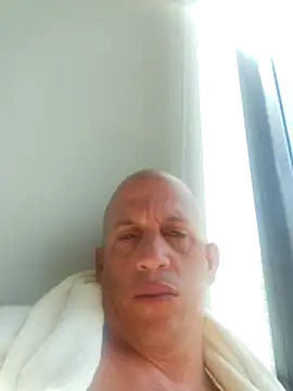 superhotpapi online show from 11, 2, 2026