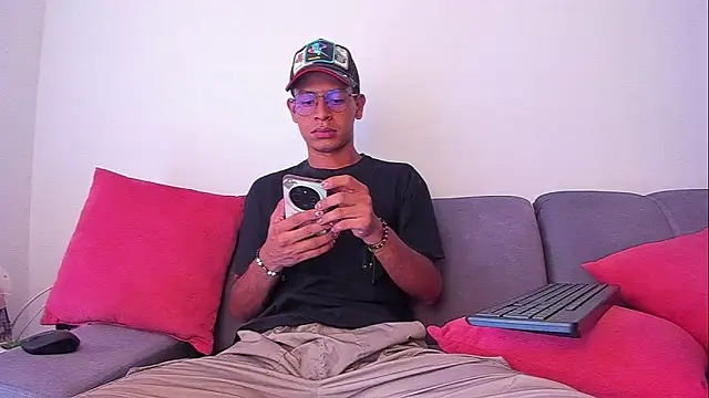 Snapshot of StellayDrake chatting on 7, 2, 2026 StellayDrake online show from 7, 2, 2026