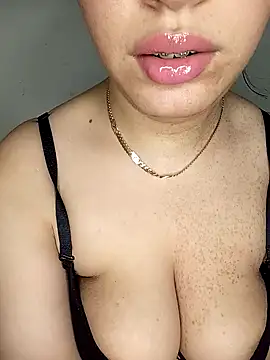 kamilia sexyy online show from 7, 3, 2026