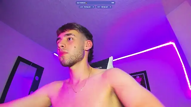 PapiNoha69 online show from 8, 4, 2026