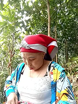 lena-cute online show from 3, 2, 2026