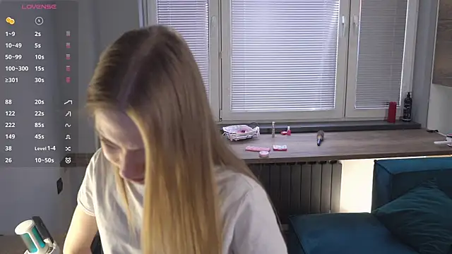 FranciscaGaring online show from 11, 2, 2026