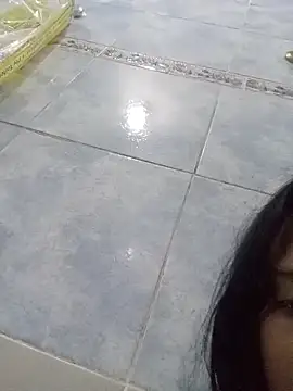 loveofpetitegirls34 online show from 25, 4, 2026