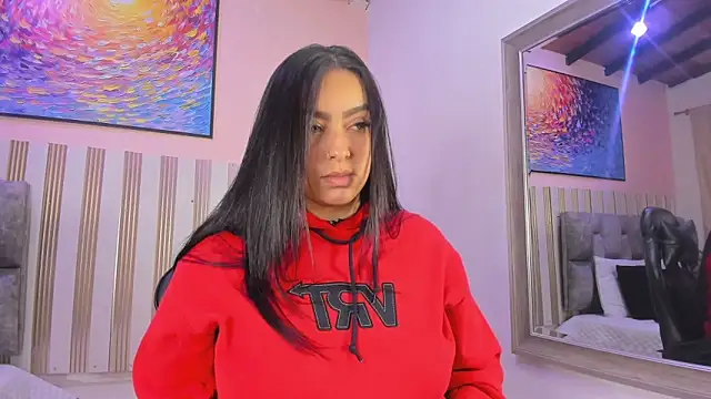 nina glow online show from 15, 4, 2026