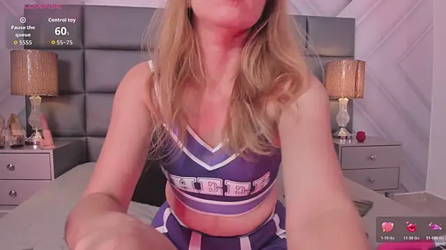 AlexaFoxx  online show from 16, 4, 2026