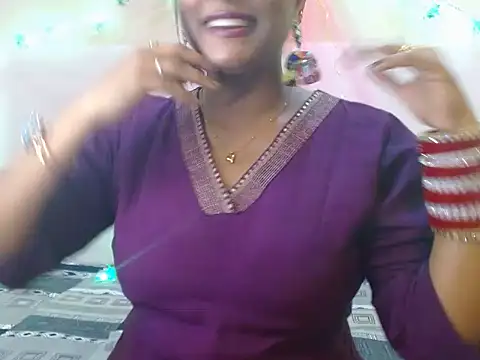 LIZNA 0 online show from 7, 3, 2026