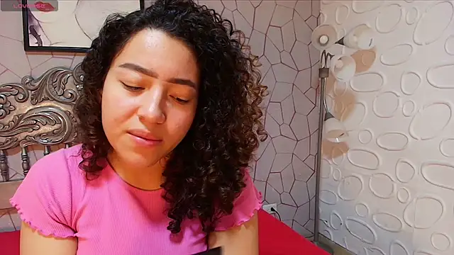 meganrousx online show from 25, 3, 2026