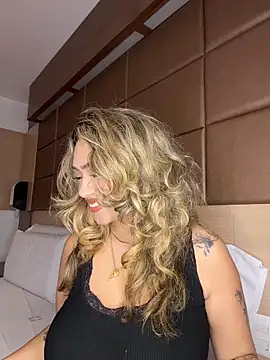 Snapshot of Maddy_Beluci chatting on 11, 3, 2026 Maddy Beluci online show from 11, 3, 2026