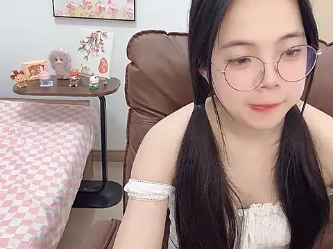 Snapshot of Dawn-2 chatting on 11, 2, 2026 Dawn-2 online show from 11, 2, 2026