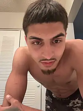 UncensoredAladdin online show from 16, 4, 2026