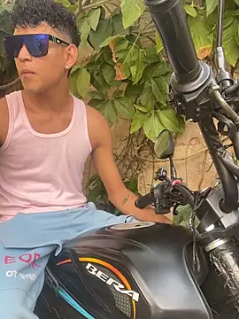 Snapshot of JHON_BIGCOCK23 chatting on 10, 2, 2026 JHON BIGCOCK23 online show from 10, 2, 2026